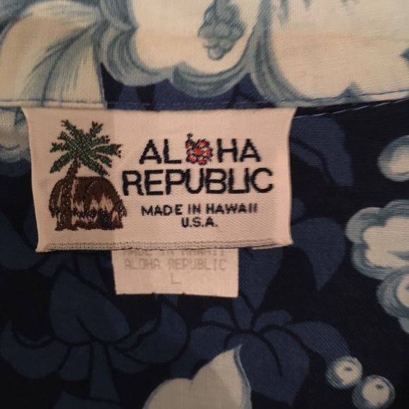 Aloha Republic Hawaiian Shirt - Picture 2 of 4